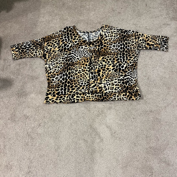 Lane Bryant Leopard Print 3/4 Length Sleeve Top - Picture 1 of 6